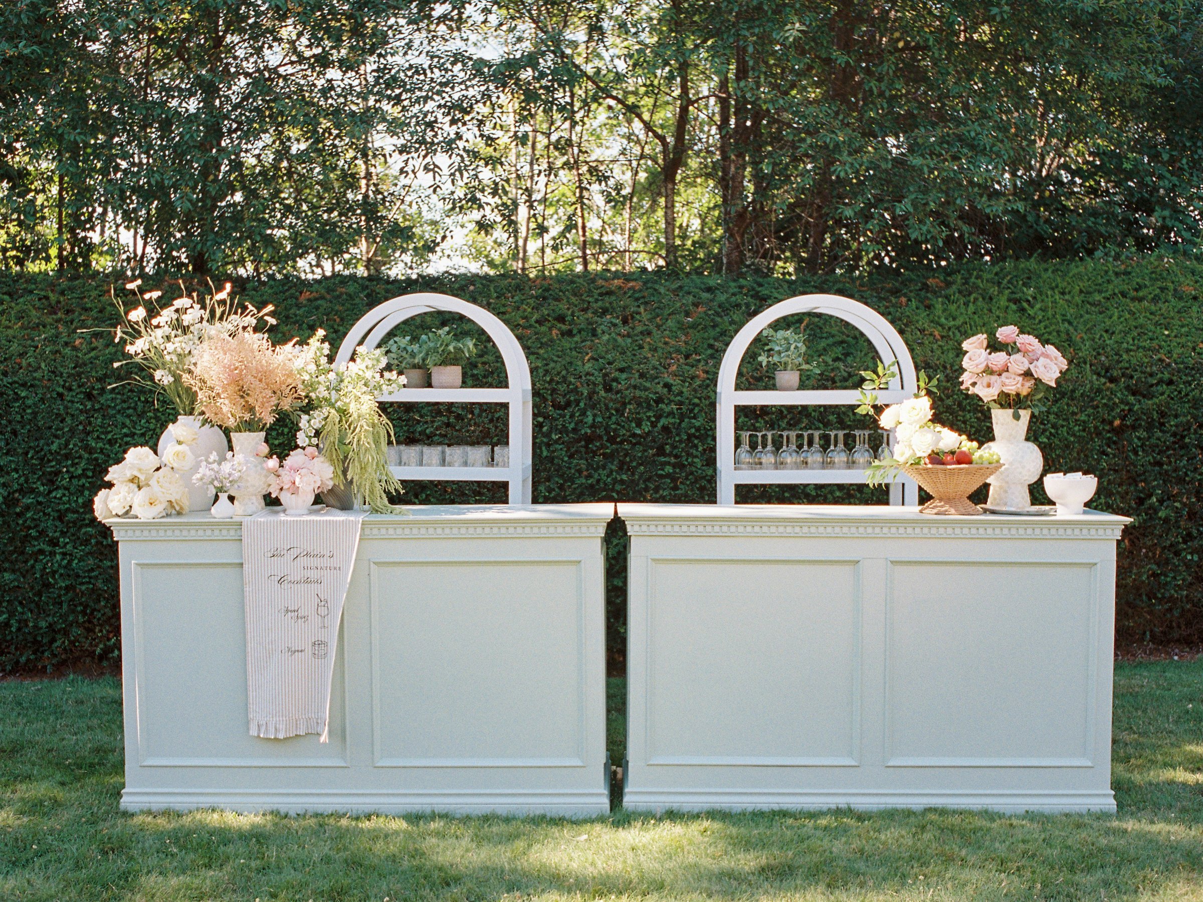 Estate Garden Bar